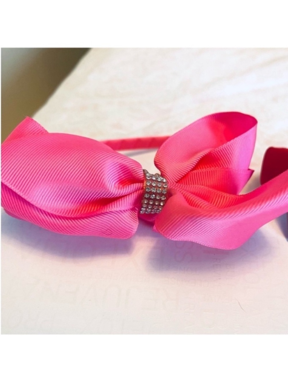 LAST DAY SALE! Kids Headband & Bow Bundle LIKE NEW! - Picture 10 of 15